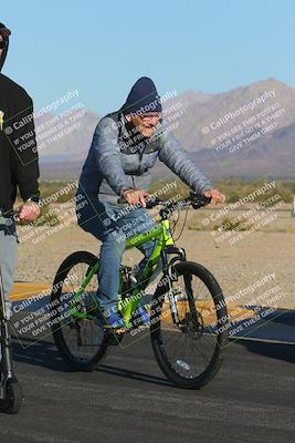media/Dec-14-2023-Racers Edge (Thu) [[2b7ed58cb2]]/Track Walk/